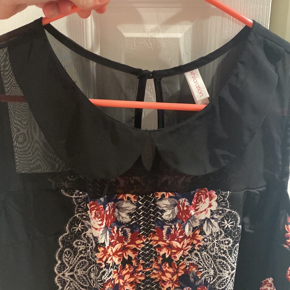 Dress - Picture 3 of 3